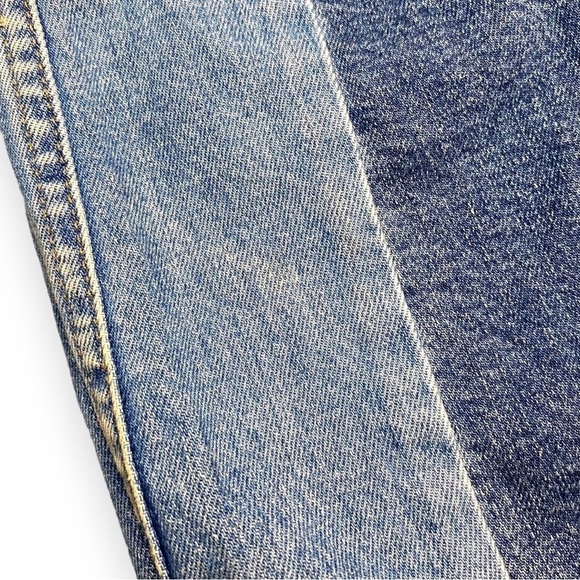 Madewell Stretch Denim Straight Mini
Skirt: Pieced Edition - Size 25/2 - Picture 8 of 11